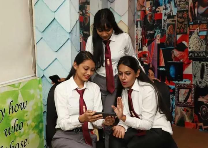 I Business Institute Greater Noida Foyer photo 15